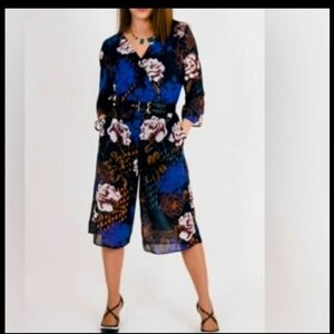 Le Cate Brand Floral Wrap Dress in Blue and Black (77B)
